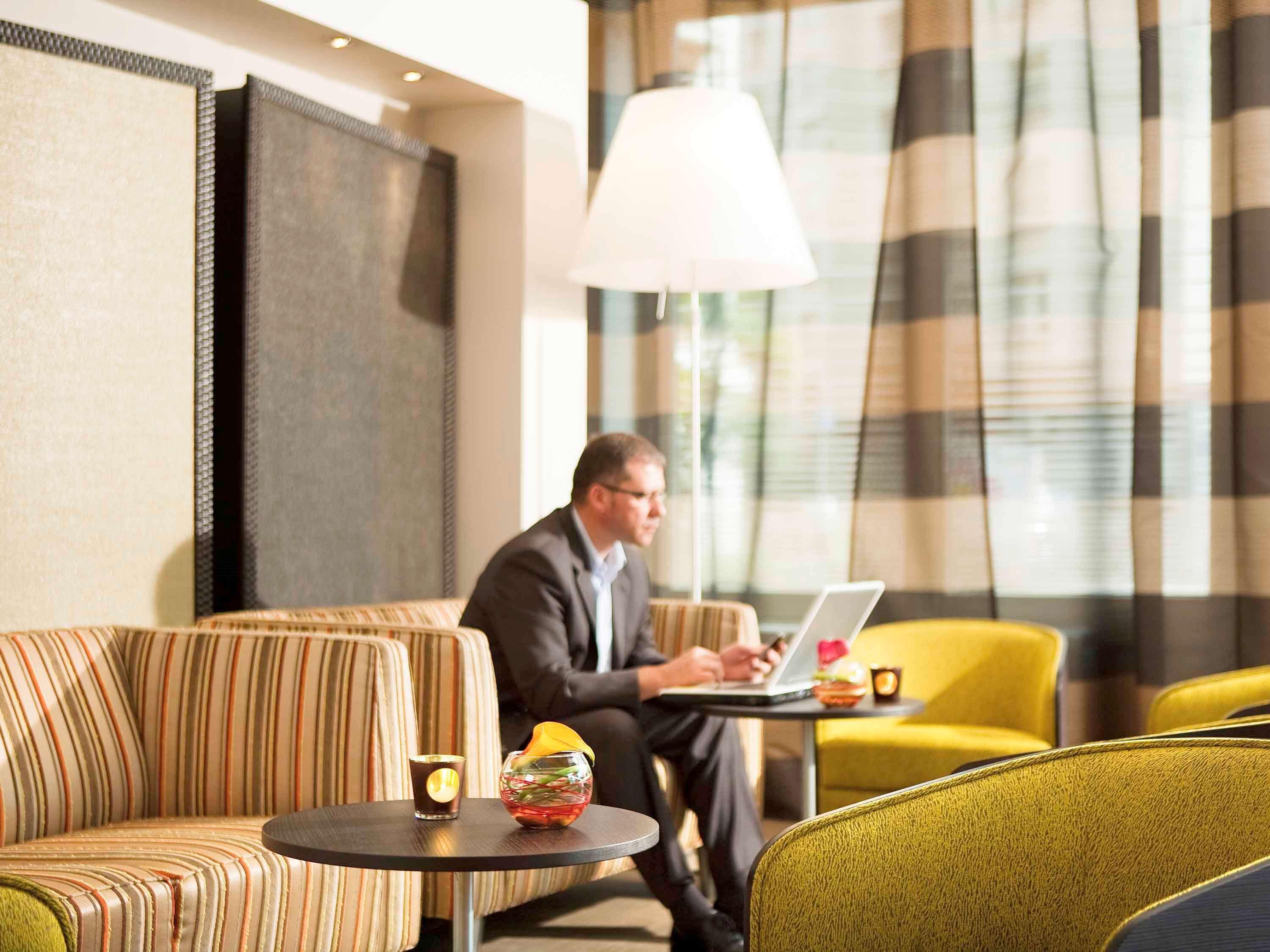 Mercure Lyon Centre Brotteaux Экстерьер фото