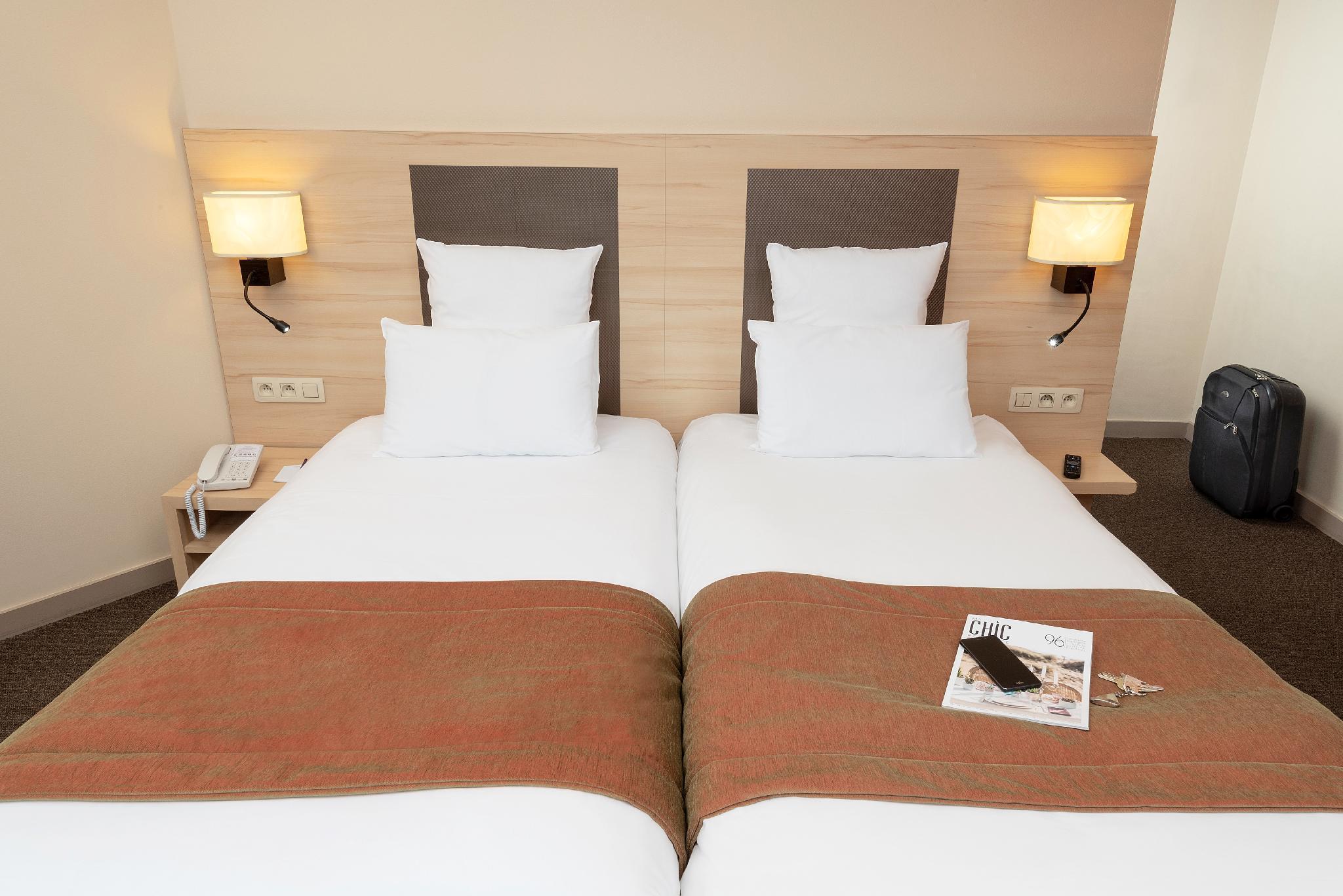 Mercure Lyon Centre Brotteaux Экстерьер фото