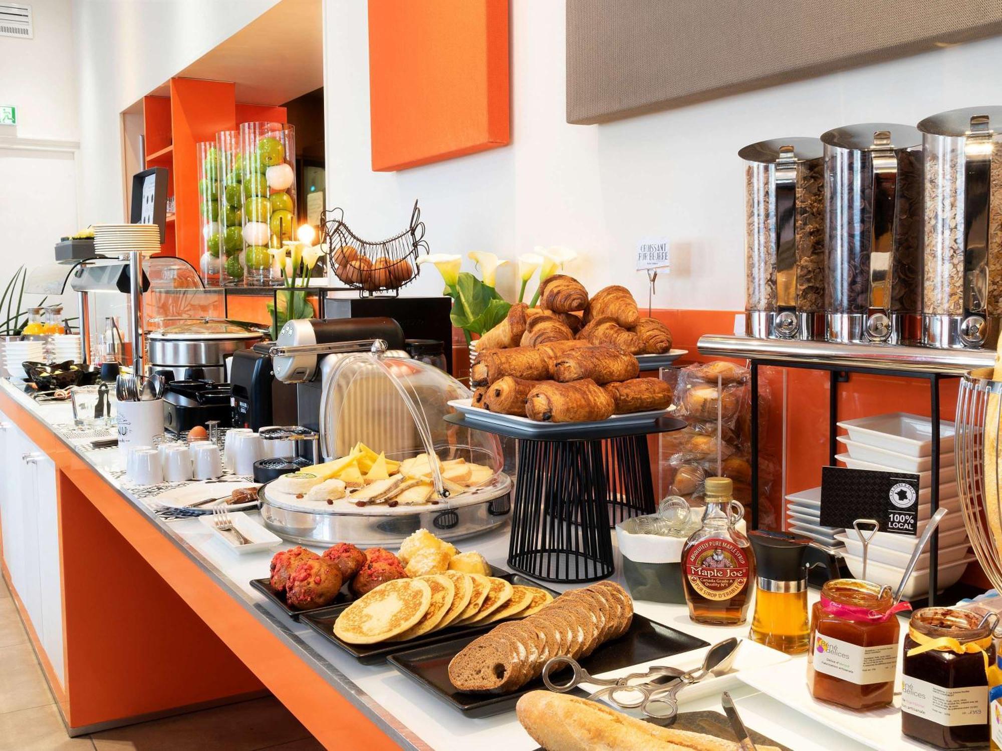 Mercure Lyon Centre Brotteaux Экстерьер фото