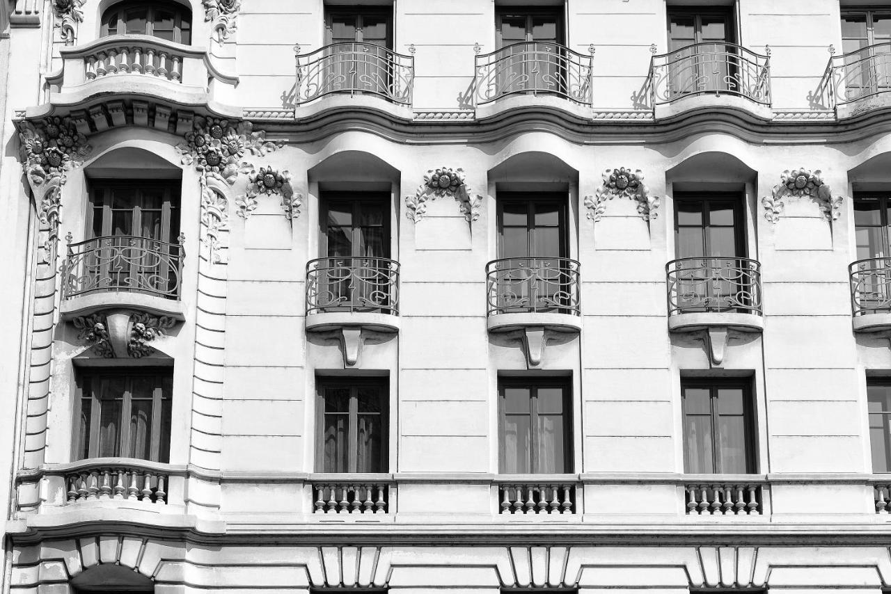 Mercure Lyon Centre Brotteaux Экстерьер фото